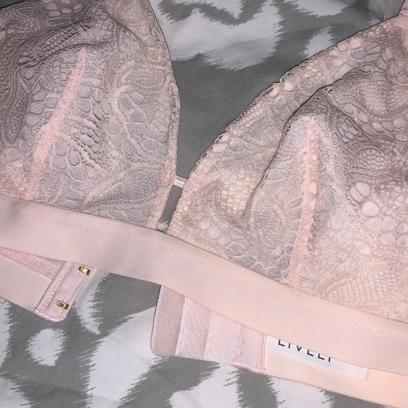 Lively Bralette - Picture 2 of 3